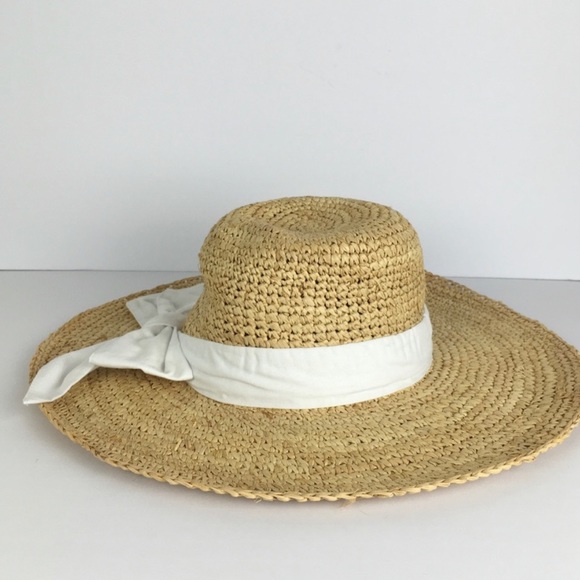 Peter Grimm Wide Brim Floppy Beach Sun Hat with White Bow in Tan - Picture 3 of 9